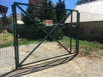 prenajom parkovacie miesta BIDOVCE
4,5m X 8m 200euro/mesiac 