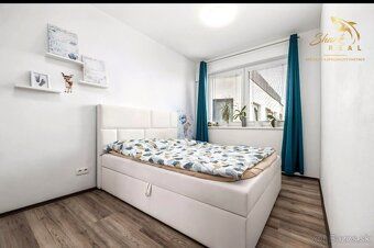 NOVOSTAVBA _ 2i byt _ Zariadený _ PARKOVACIE MIESTO pre 1 vo
