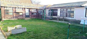Typ: Rodinný dom Ulica: . Obec: Andovce
🏡✨ A-Z Reality s.r.o