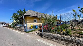Typ: Rodinný dom Obec: Sirník
VIDIECKY RODINNÝ DOM S POTENCI