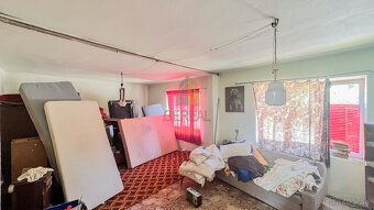 Typ: Rodinný dom Obec: Ubľa
 
Realitná kancelária Bývajte s 