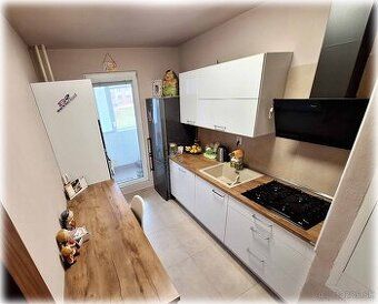 HĽADÁME PRE KONKRÉTNU HOTOVOSTNÚ KLIENTKU! 🏡
Máte na predaj 
