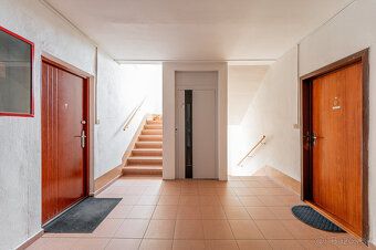 Typ: Garsónka Ulica: Kalinovská Obec: Košice-Dargovských hrd