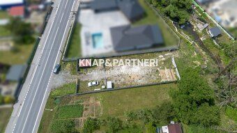 Ponúkame na predaj rovinatý pozemok s výmerou 807 m2, ktorý 