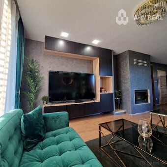Typ: Rodinný dom Obec: Vydrany
🏡 Luxusný 4-izbový rodinný do