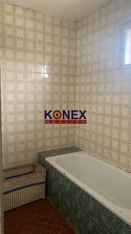 ID:2687 Ponúkame na predaj poschodový rodinný dom v obci Lel