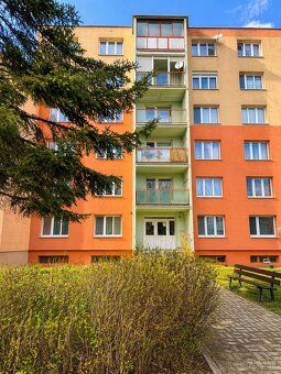 Ponúkam na prenájom priestranný 3-izbový byt s výmerou 71 m²