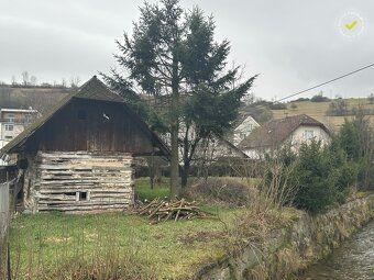 Predám slnečný pozemok v intraviláne malebnej obce Valaská B