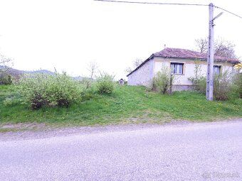 Na predaj starší rodinný dom s veľkorysým pozemkom v čarovne