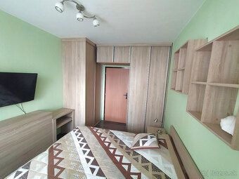 Hľadáte bývanie pre rodinu s dostatkom priestoru, výbornou d