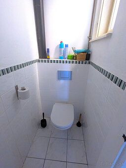 ATRAKTÍVNY ZREKONŠTRUOVANÝ 3-IZBOVÝ TEHLOVÝ BYT S TERASOU | 