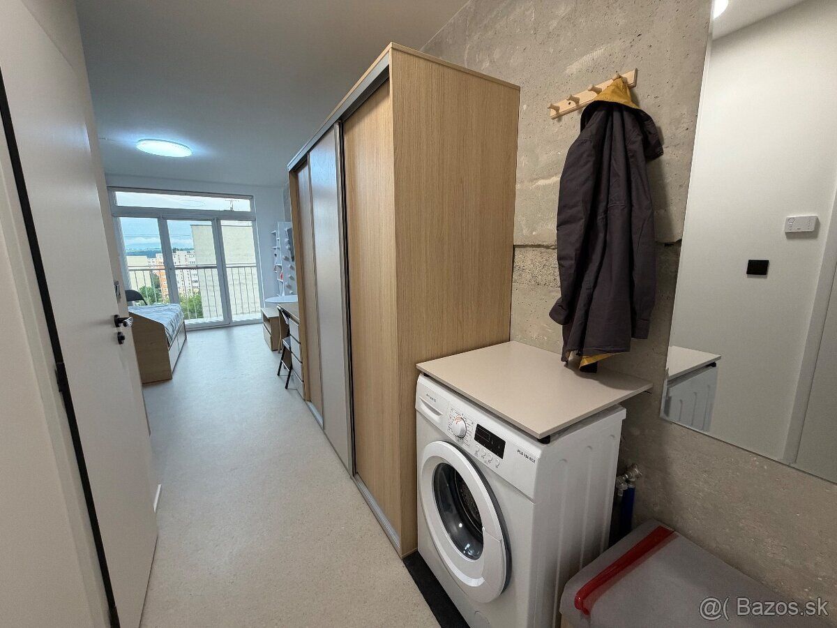Ponúkame na prenájom apartmán s terasou v blízkosti Novej ne