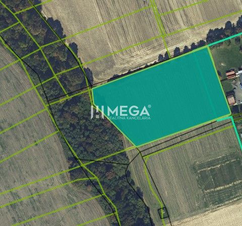 Mega realitná kancelária ponúka na predaj atraktívny stavebn