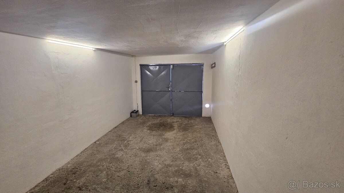 Prenajmem garáž na Vodárenskej. 90€/mesiac. 0905311106