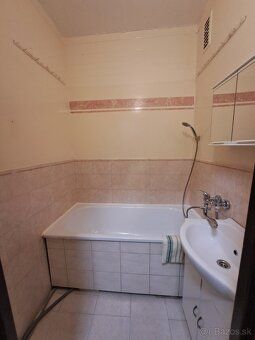 Comfort Home Reality s.r.o. ponúka na predaj pekný, svetlý 3
