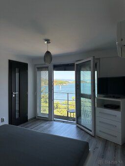 Luxusný trojpodlažný apartmán priamo pri Zemplínskej šírave 