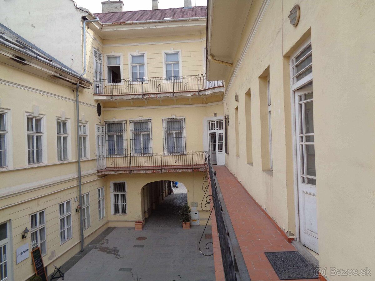 RealityKolesár ponúka na prenájom nebytový priestor na Hlavn