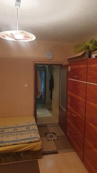 Na sídlisku JUH v Krompachoch dáme 1-izb. byt do prenájmu. D