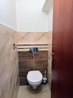 ​Assenzio Property ponúka na prenájom priestranný, výborne d