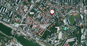 Ponúkame na predaj veľkometrážny 6-izbový byt v historickom 