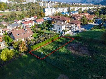 Hľadám na prenájom v lokalite Banská Bystrica Uhlisko záhrad
