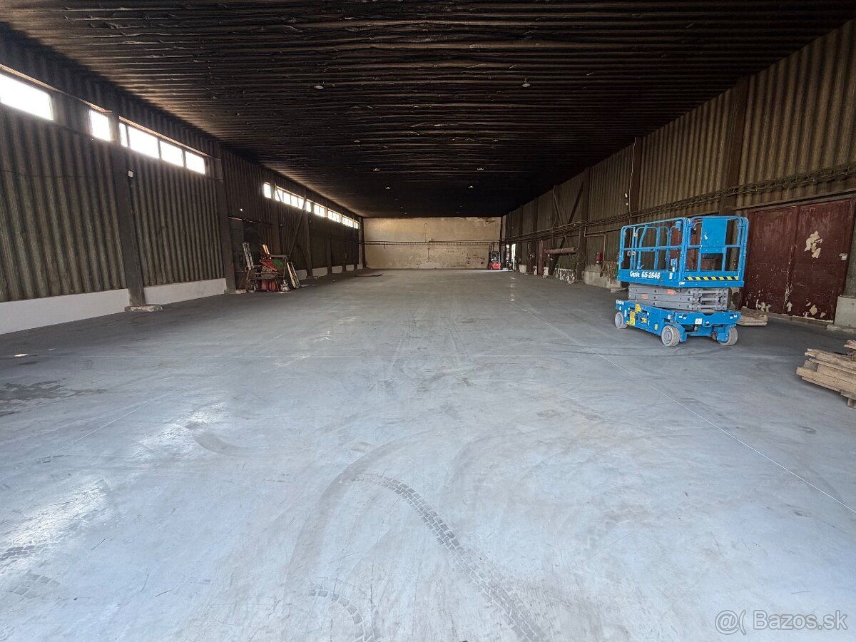 Dlhodobý prenájom: Skladová hala 1000 m² (Tehelná ul.)Ponúka