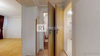 Typ: Rodinný dom Ulica: Podhorská Obec: Banka
🏡 Rodinný dom 
