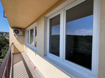 Predám trojizbový byt na 4. poschodí 6 metrová loggia byt pr
