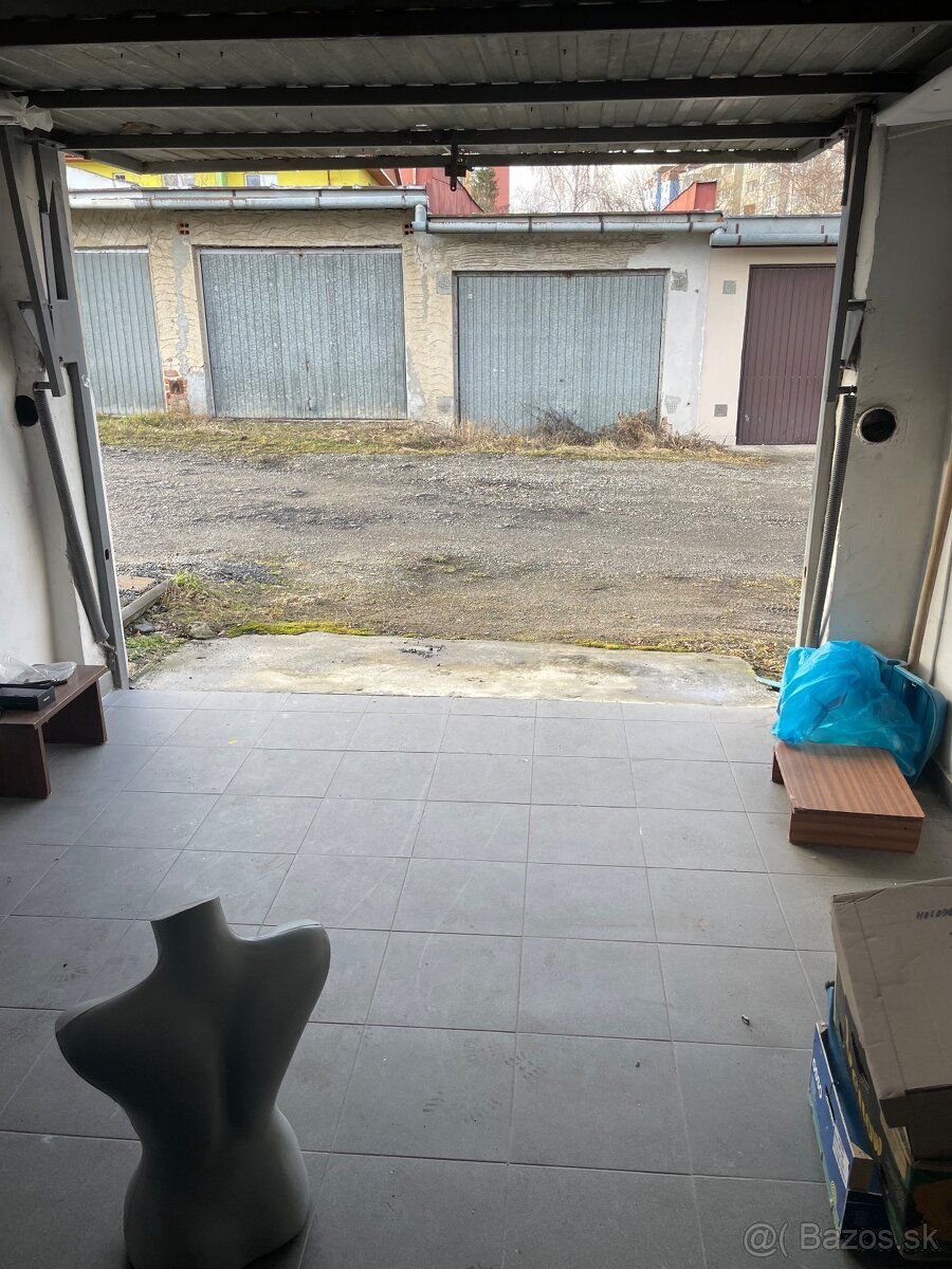 Predam garáž na Tačevskej pod Mihaľovom Bez elektriny Volať 