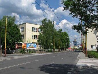 Do našej ponuky práve pripravujeme na predaj veľkometrážny 3