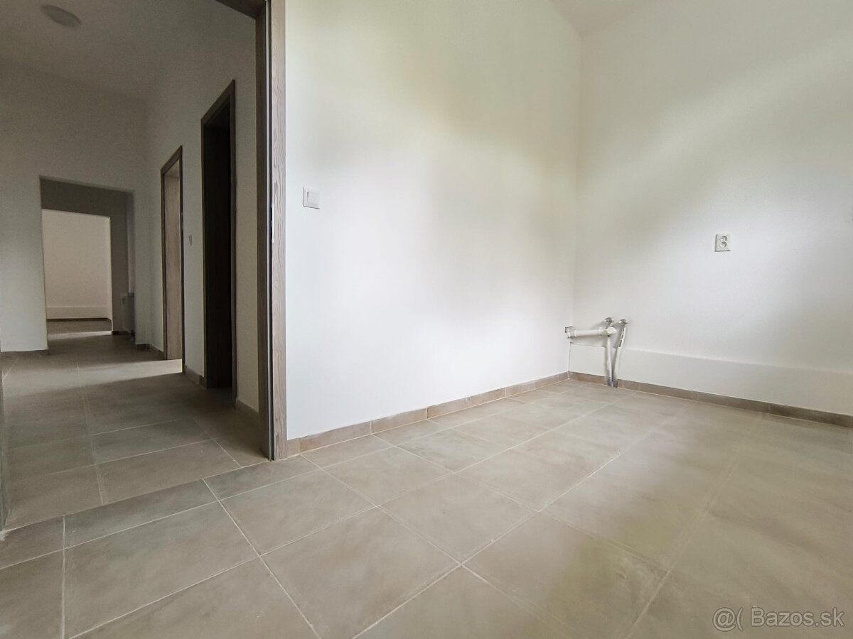 Ponúkame Vám na predaj obchodné priestory o výmere 79,16 m² 