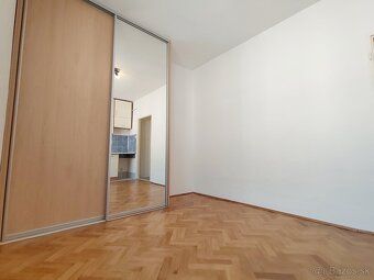 Ponúkame na predaj útulnú garsónku situovanú priamo v centre