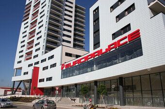 Ponúkame na prenájom obchodný priestor (gastro, retail, offi