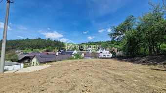 EXKLUZÍVNE! PREČO PRÁVE TENTO POZEMOK? 663 m² slnečnej parce