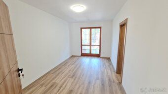 Ponúkame na prenájom reprezentatívne priestory v kompletne z