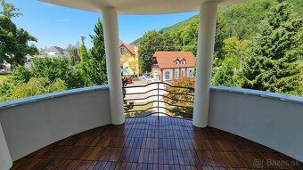 Ponúkame na prenájom reprezentatívne priestory v kompletne z