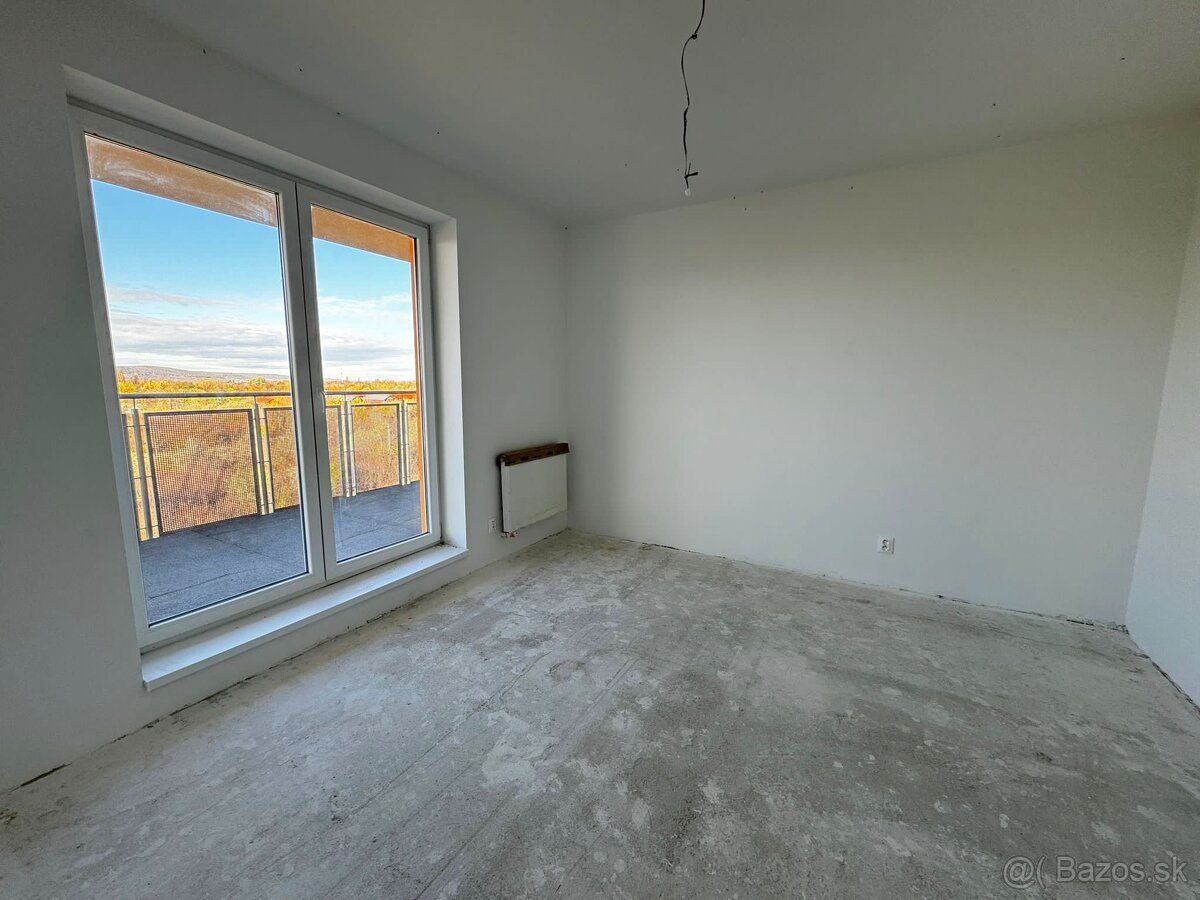 Exkluzívne vám ponúkame na predaj 2 izbový byt s balkónom v 