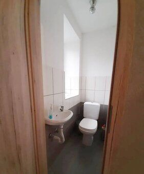 Ponuka - na predaj rodinný dom a pekný, rovinatý, stavebný p