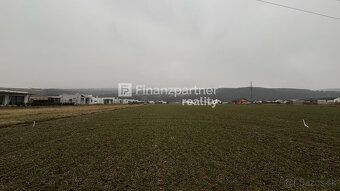 F013-14-SIRA3a
Na predaj 3x stavebný pozemok v katastrálnom 