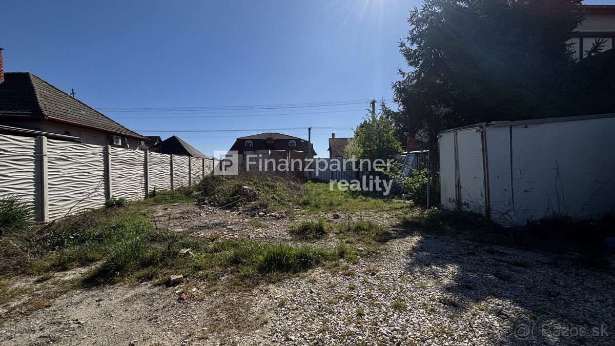 F036-14-SIRA3a
Na predaj stavebný pozemok v obci Tešedíkovo,