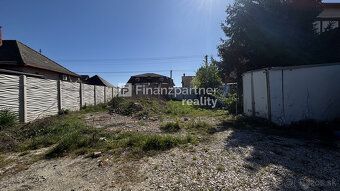 F036-14-SIRA3a
Na predaj stavebný pozemok v obci Tešedíkovo,