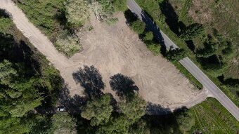 Ponúkam na predaj posledné vačšie investičné stavebné pozemk