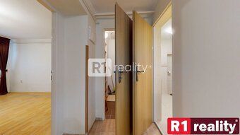🏡 Rodinný dom za cenu bytu – Banka pri Piešťanoch! 🌿
Ponúkam