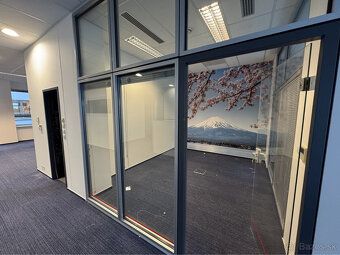 Realitná kancelária KNB - Komerčné Nehnuteľnosti Bratislava 