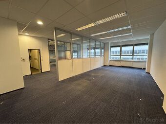 Realitná kancelária KNB - Komerčné Nehnuteľnosti Bratislava 