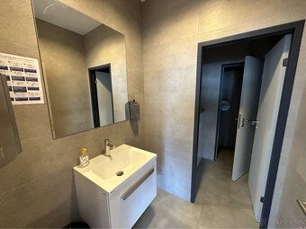 Realitná kancelária KNB - Komerčné Nehnuteľnosti Bratislava 