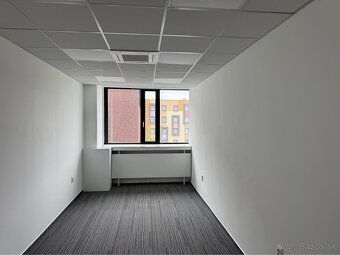 Realitná kancelária KNB - Komerčné Nehnuteľnosti Bratislava 