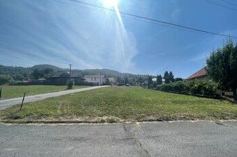 Predaj pozemkov na sídlisku Západ, ulica Kirejevská, v Rimav