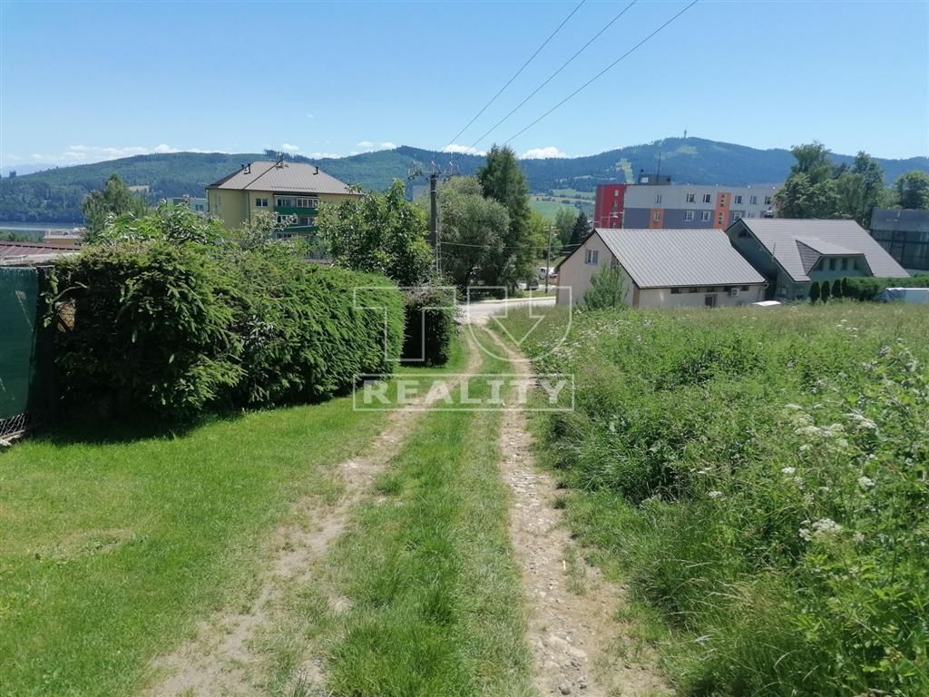 TUreality Vám ponúka na predaj lukratívny stavebný pozemok s