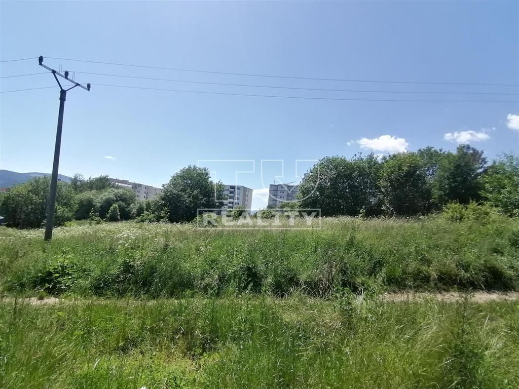 TUreality Vám ponúka na predaj lukratívny stavebný pozemok s